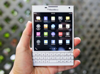 So sánh điện thoại Oppo R7s và BlackBerry Passport