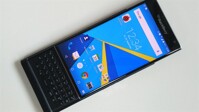 So sánh điện thoại Oppo R7s và BlackBerry Priv