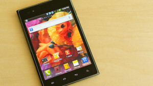 So sánh điện thoại Sony Xperia Z2 và LG Optimus Vu