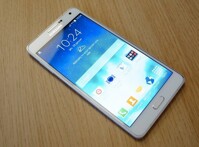 So sánh điện thoại tầm trung Sony Xperia Z3 và Samsung Galaxy A7