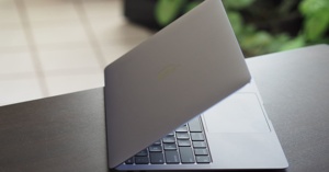 So sánh Macbook Air M1 và Dell XPS 13 - chiếc laptop nào thật sự mạnh mẽ