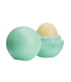 So sánh son dưỡng môi  MAC Lip Conditioner và EOS Smooth Sphere Lip Balm