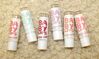 So sánh son dưỡng môi Maybelline Baby Lips Dr Rescue và Burt’s Bees Tinted Lip Balm