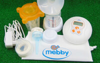 So sánh vắt sữa bằng tay hay máy tốt hơn theo ưu nhược điểm từng cách