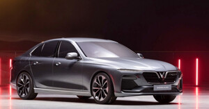 So sánh VinFast với Camry 2.0E: Giá bán, Thông số kỹ thuật, Ưu đãi