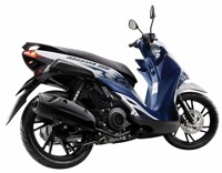 So sánh xe máy Suzuki Hayate và SYM Attila Passing