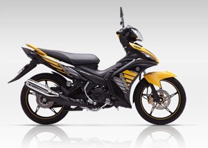 So sánh xe máy Yamaha Exciter và Honda Wave S