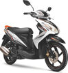 So sánh xe máy Yamaha Luvias và Piaggio Liberty