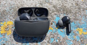 SoundPeats Air 3 giá bao nhiêu tiền? Nó có cải tiến gì so với Air 2?