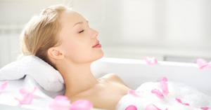 Sữa tắm nước hoa cho nữ loại nào tốt, thơm lâu hiện nay?