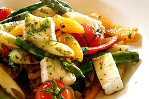 Tác hại "khôn lường" của việc ăn chay không đúng cách