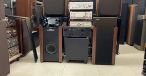 Thiết kế hiện đại theo phong cách trẻ trung của loa Bose 601 seri 2