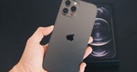 Thiết kế iPhone 12 Pro Max đen than chì có gì đặc biệt? Ai nên mua?