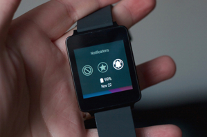 Thủ thuật hữu ích kéo dài thời lượng pin của smartwatch chạy Android Wear