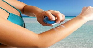 Tổng hợp các loại xịt chống nắng tốt nhất hiện nay