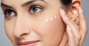 Top 3 kem dưỡng da xóa nếp nhăn mang lại hiệu quả cho làn da 2021