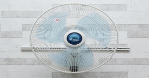 Top 3 quạt treo tường Mitsubishi có remote bán chạy trên thị trường