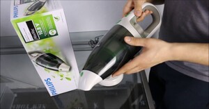 TOP 4 máy hút bụi cầm tay mini và máy hút bụi đứng giá 2 triệu đồng