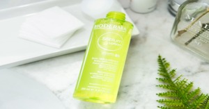 Top 5 nước hoa hồng dành cho da mụn được ưa chuộng nhất 2021