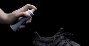 Top các loại xịt khử mùi giày hiệu quả