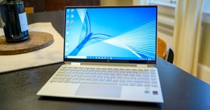 TOP máy tính xách tay có màn hình cảm ứng tốt nhất 2020