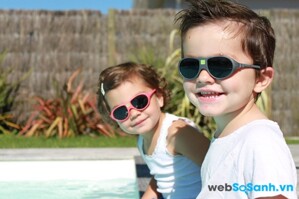 Trẻ em có thực sự cần sử dụng kính chống nắng hay không?
