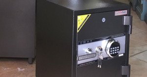 Tường tận thông tin cần biết về két sắt chống cháy