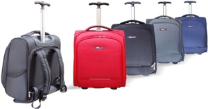 Vali du lịch giá rẻ Macat chỉ 600.000 đồng có tốt không ?