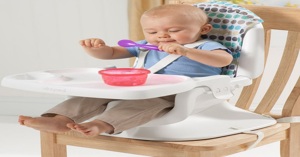 Vì sao cần mua ghế ăn dặm cho bé 6 tháng? Kinh nghiệm chọn mua ghế ăn dặm cho bé 6 tháng