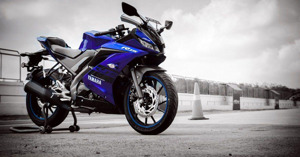 Xe Yamaha R15 V4 giá bao nhiêu? Ra mắt khi nào?
