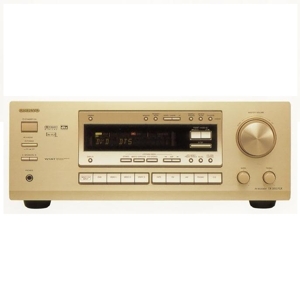 Amply Onkyo 575X