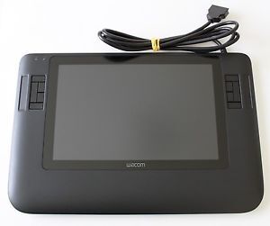 Bảng vẽ Wacom Cintiq 12WX DTZ-1200W/G0