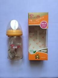 Bình sữa TO.OM PPSU 180ml (Nhật Bản)