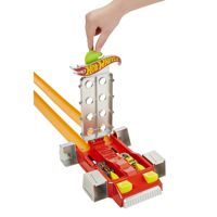 Bộ đường đua đối đầu Hot Wheels cby76