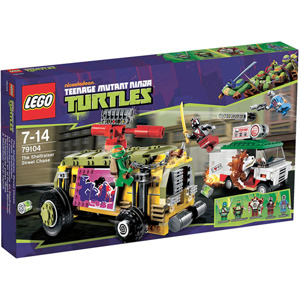 Bộ lắp ghép rượt đuổi trên xe búyt rùa Lego 79104