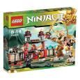 Bộ xếp hình Temple of Light Lego 70505