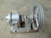 Bully trợ bơm đầu Inox phốt Amiăng A06CS1-040 AM