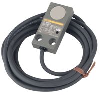 Cảm biến tiệm cận Omron TL-W5E2-2M