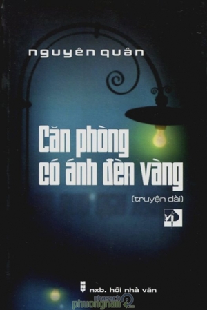 Căn Phòng Có Ánh Đèn Vàng