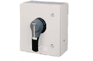 Cầu dao cách ly 3P 32A vỏ kim loại JAB303