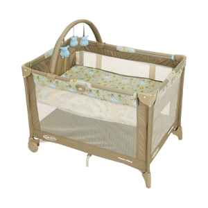 Cũi gấp Graco 2 tầng Bassinet Pack-n-Play Tango In The Tongo