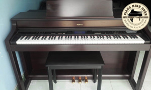 Đàn Piano Roland KR575