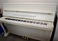 Đàn piano Yamaha MC202