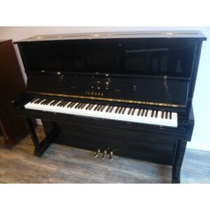 Đàn Piano Yamaha U100