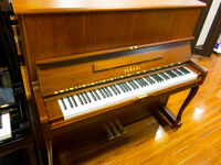 Đàn Piano Yamaha W110BC