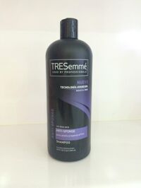 DẦU GỘI NHẬP KHẨU TRESEMME VITAMIN E MOISTURE RICH