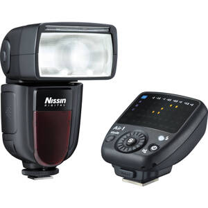 Đèn flash Nissin Di700A