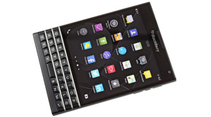 Điện thoại BlackBerry Passport - 32GB