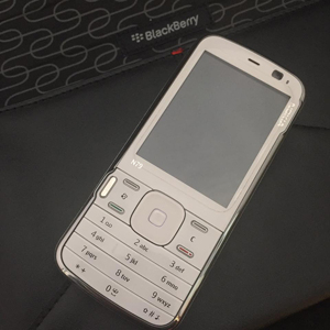 Điện thoại Nokia N79