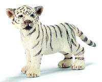 Mô hình Bạch Hổ con đứng Schleich 14384